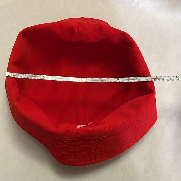 Bucket Hat in Red/Orange & White with Checker/flower Pattern, girls one size - Picture 5 of 6